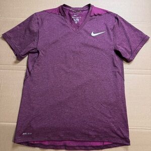 Nike Men's Maroon Dri-FIT Short Sleeve Tee